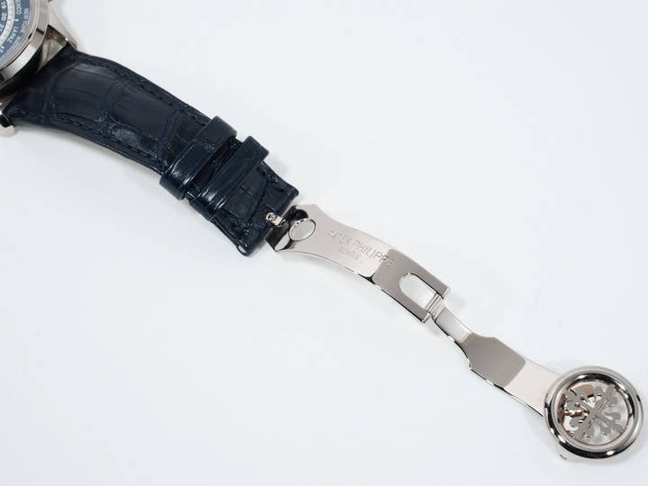 パテックフィリップ コンプリケーション ワールドタイム クロノグラフ Ref.5930G-001 ホワイトゴールド ブルー文字盤 未使用 sq3357wy