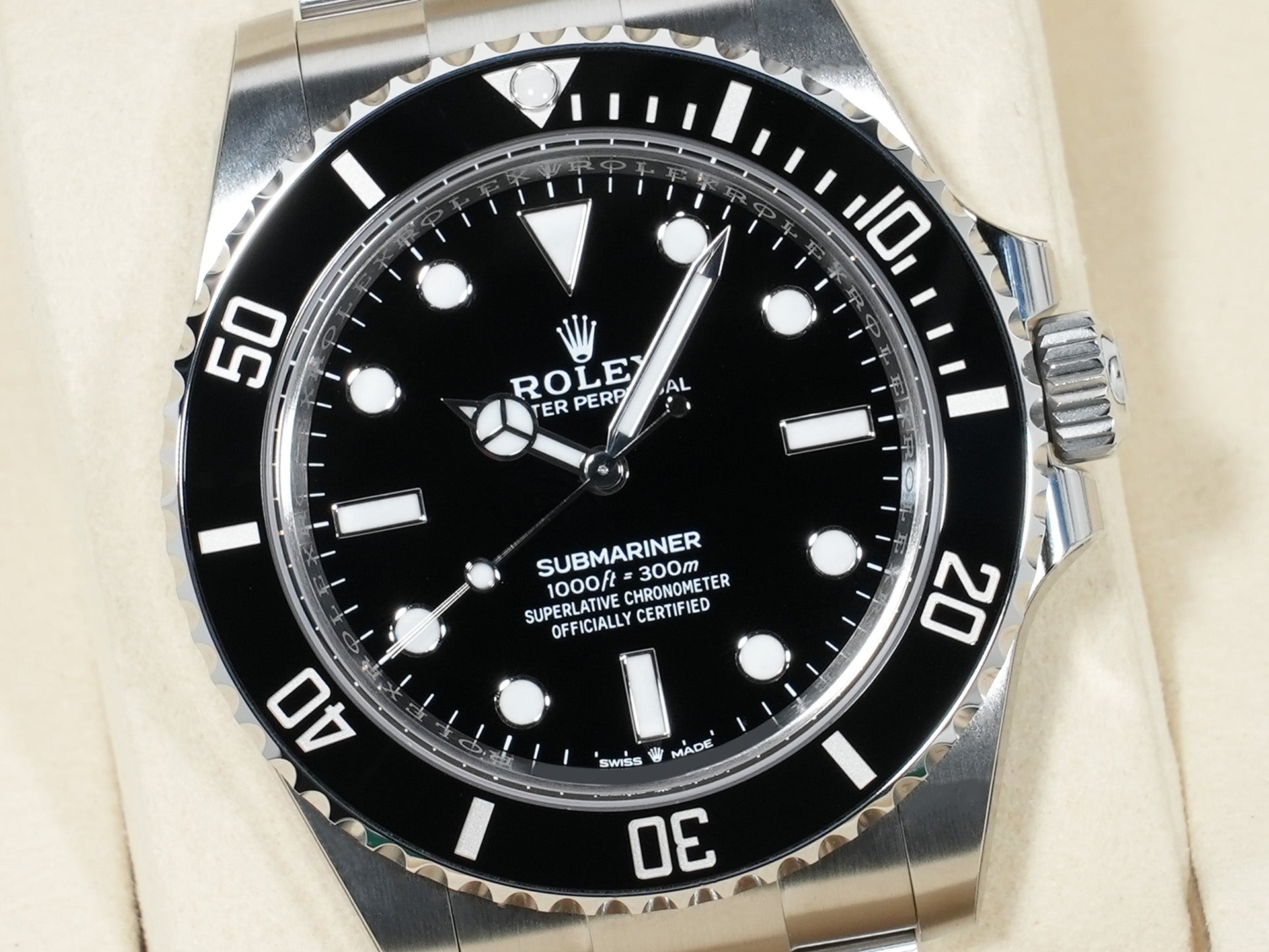 ロレックス サブマリーナー ノンデイト Ref.124060 ステンレススチール ブラック文字盤 未使用 d5foscet