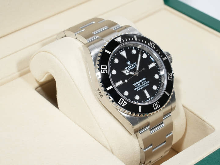ロレックス サブマリーナー ノンデイト Ref.124060 ステンレススチール ブラック文字盤 未使用 d5foscet