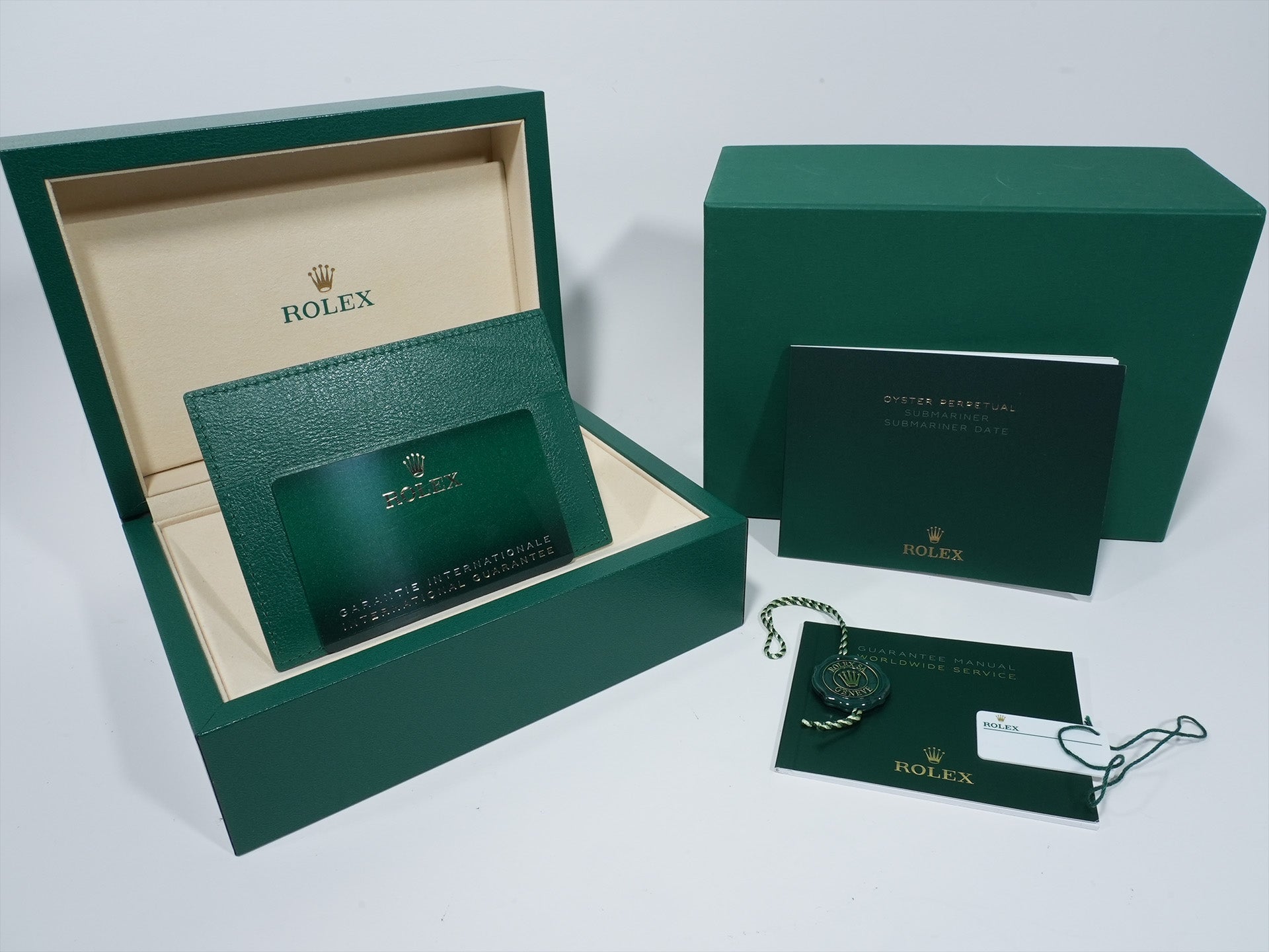 ロレックス サブマリーナー ノンデイト Ref.124060 ステンレススチール ブラック文字盤 未使用 d5foscet