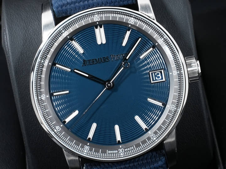 オーデマピゲ CODE 11.59 バイ オーデマ ピゲ Ref.15210ST.OO.A348KB.01 ステンレススチール ナイトブルー文字盤 美品 zdnc5min