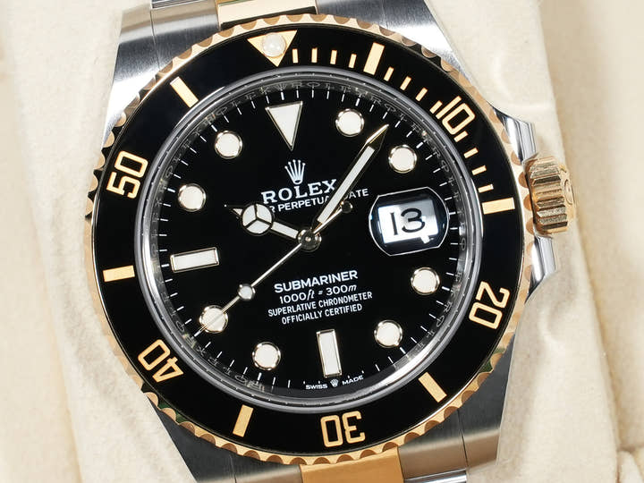 Rolex Submariner Date Ref. 126613LN Stainless Steel/Yellow Gold Black Dial Excellent Condition RC59R7R2