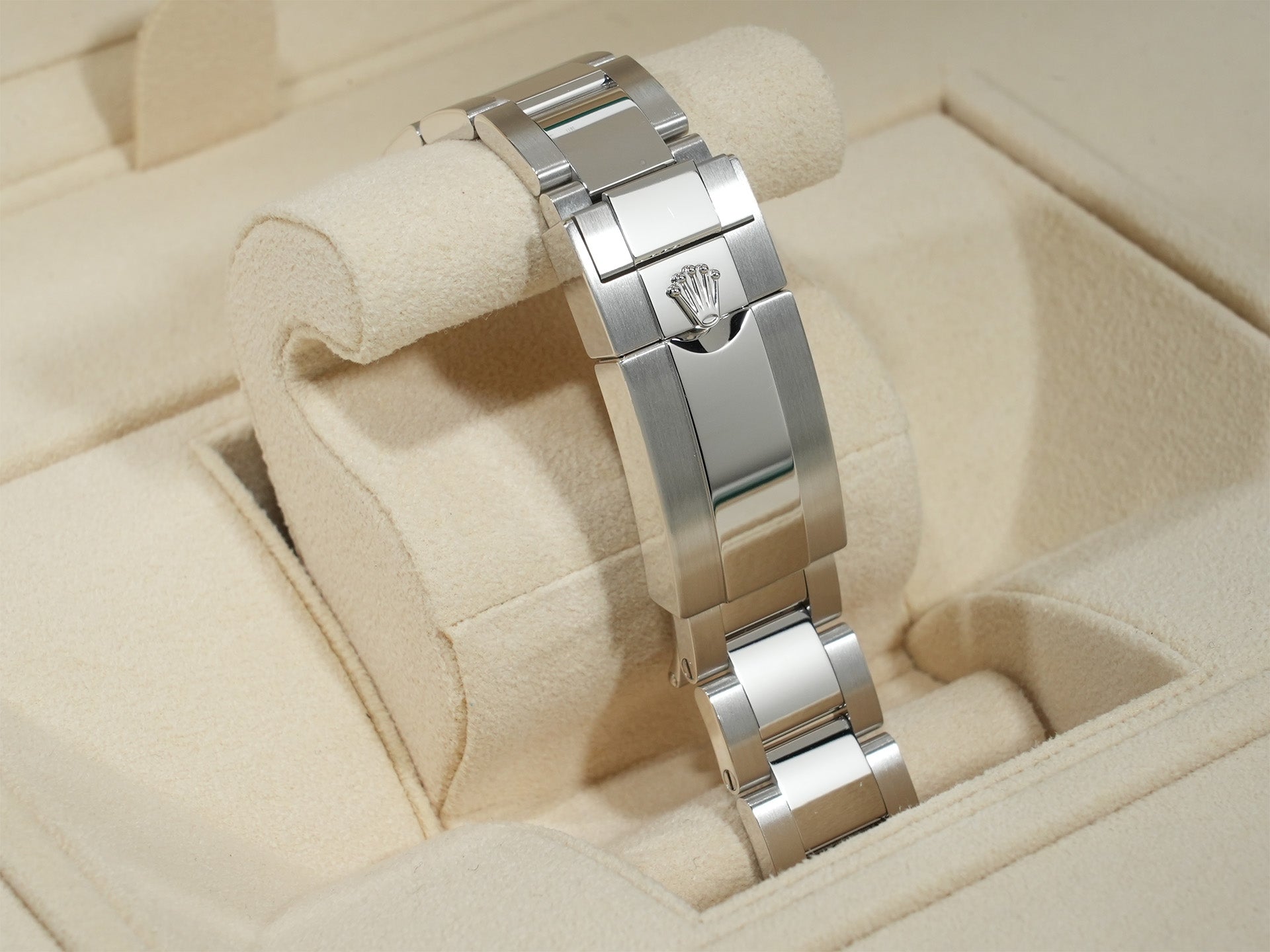 ロレックス デイトナ Ref.126506 プラチナ アイスブルー文字盤 未使用 44reyffs