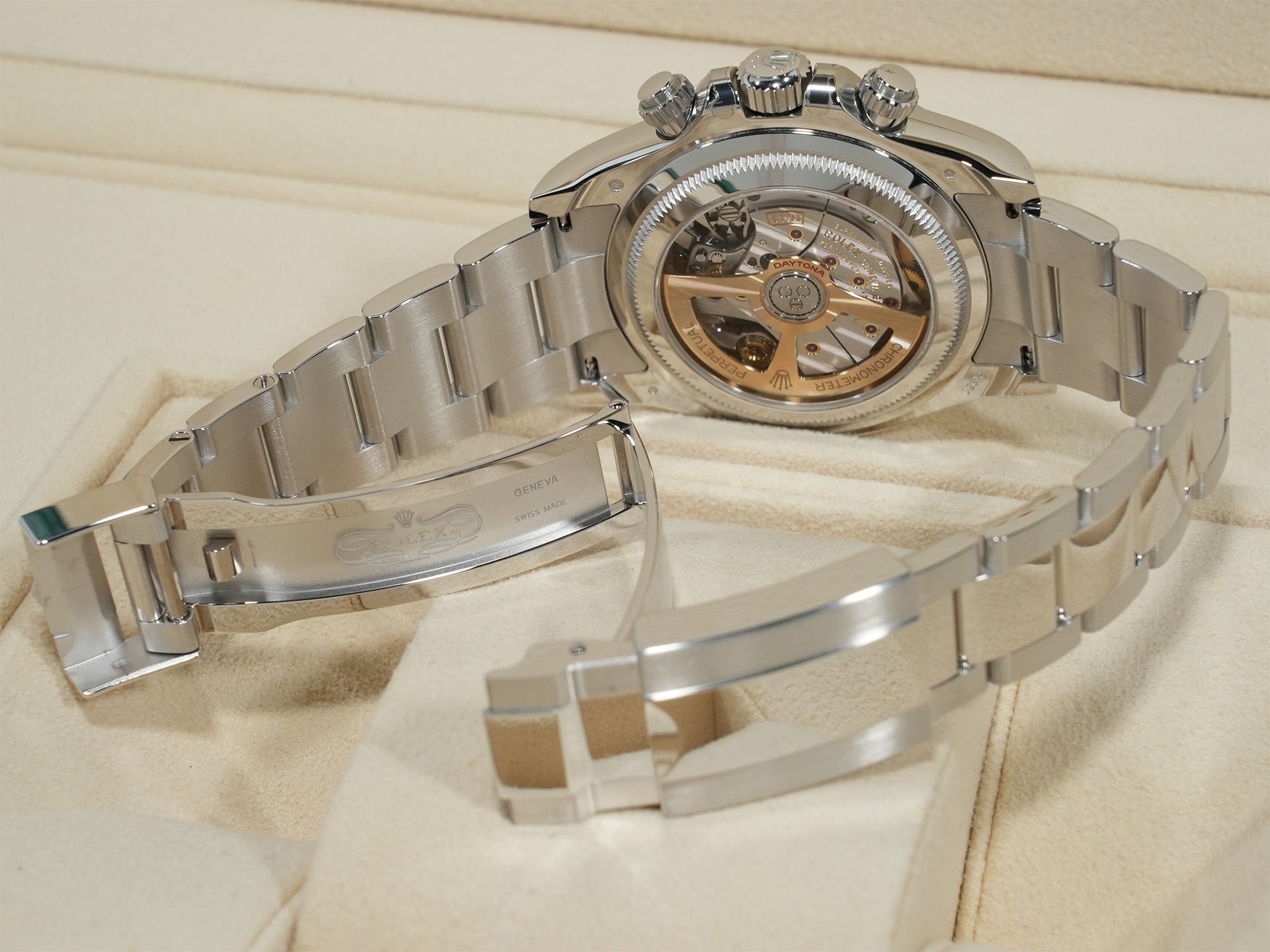 ロレックス デイトナ Ref.126506 プラチナ アイスブルー文字盤 未使用 44reyffs