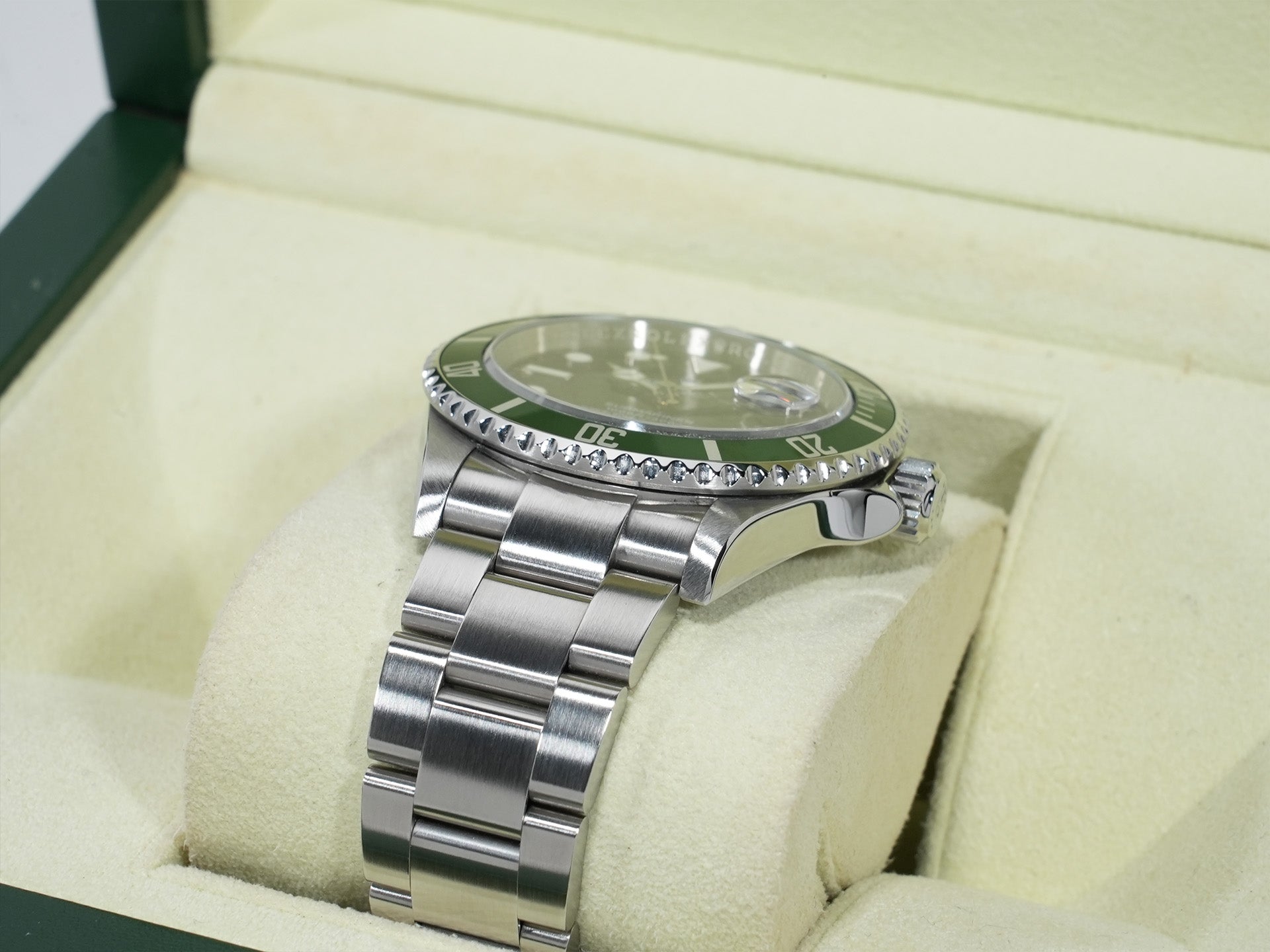 ロレックス サブマリーナー デイト Ref.16610LV ステンレススチール ブラック文字盤 美中古 76d7ruys