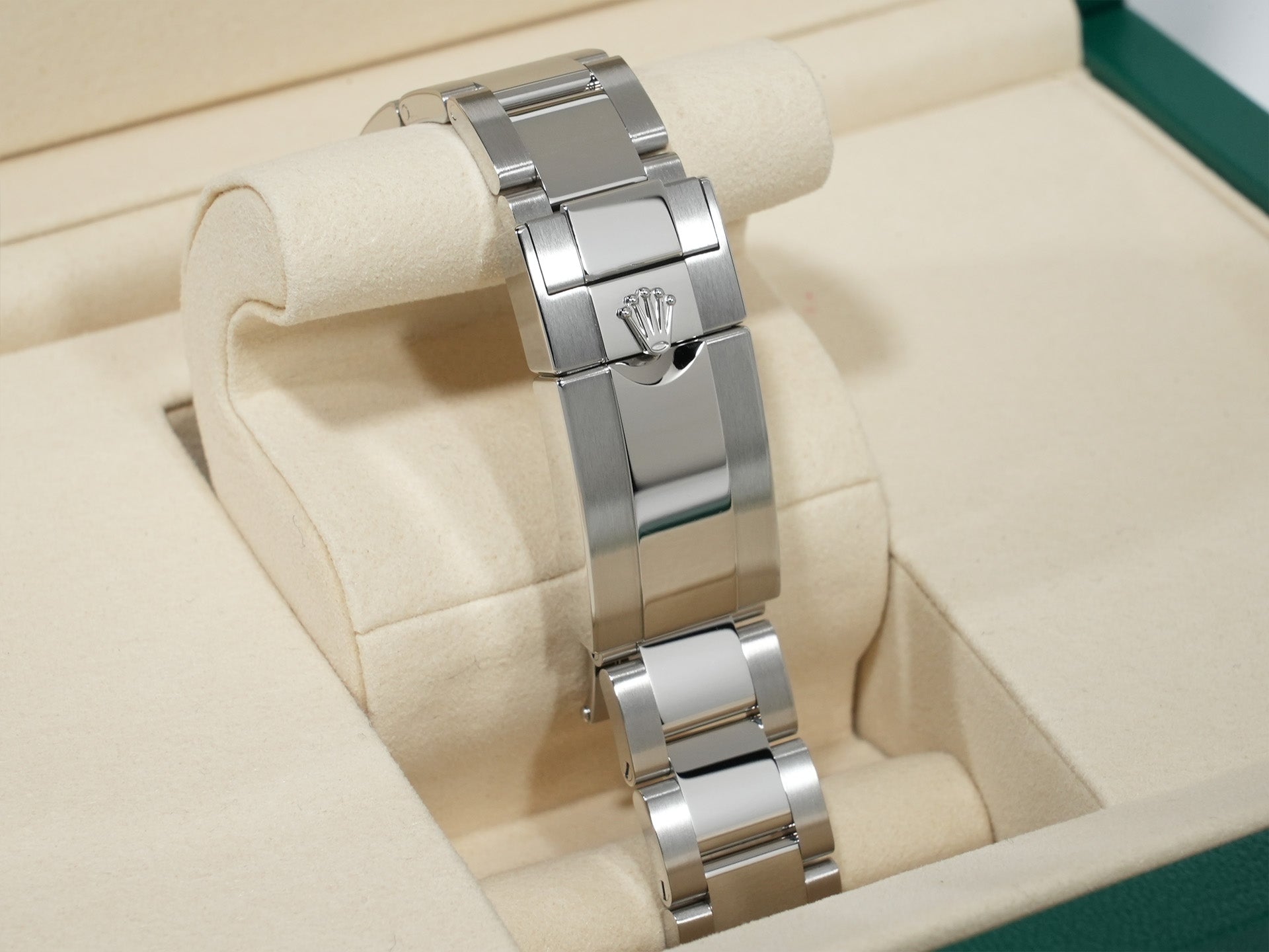 ロレックス GMTマスターII Ref.126710GRNR ステンレススチール ブラック文字盤 オイスターブレスレット 未使用 5kv6hz8r