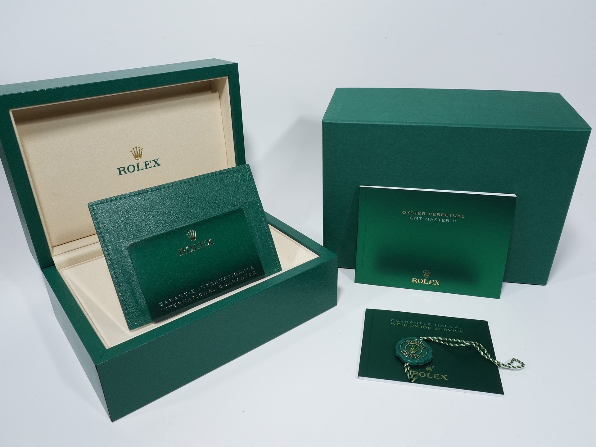 ロレックス GMTマスターII Ref.126710GRNR ステンレススチール ブラック文字盤 オイスターブレスレット 未使用 5kv6hz8r