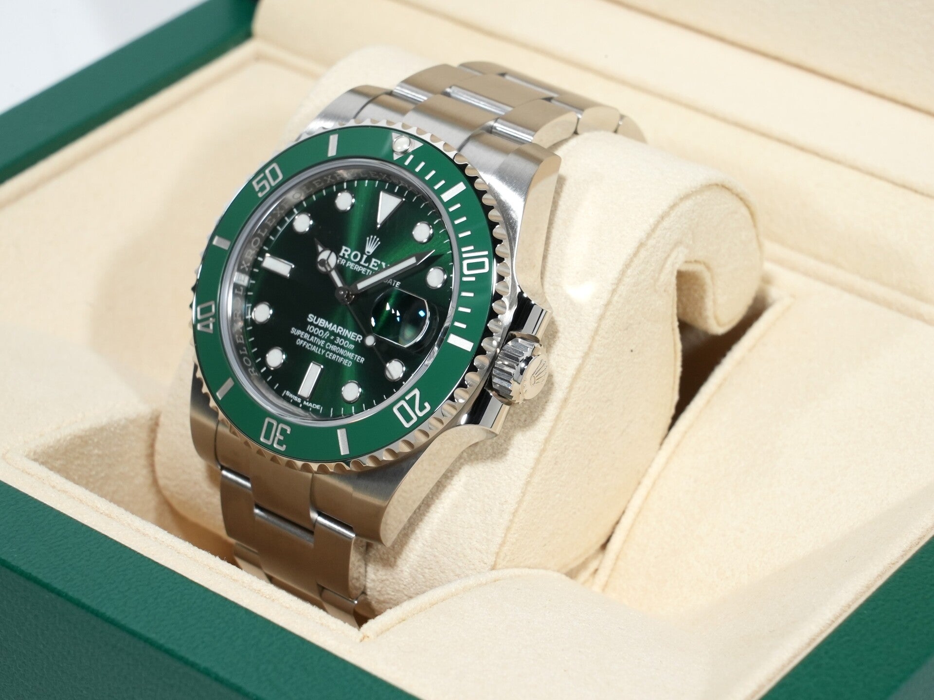 ロレックス サブマリーナー デイト Ref.116610LV ステンレススチール グリーン文字盤 未使用 9ddm38vp