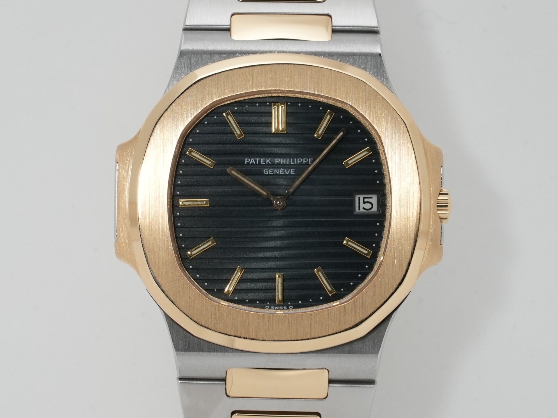 パテックフィリップ ノーチラス Ref.3700/11JA ステンレススチール/イエローゴールド ブルー文字盤 中古 4cbnc2cc