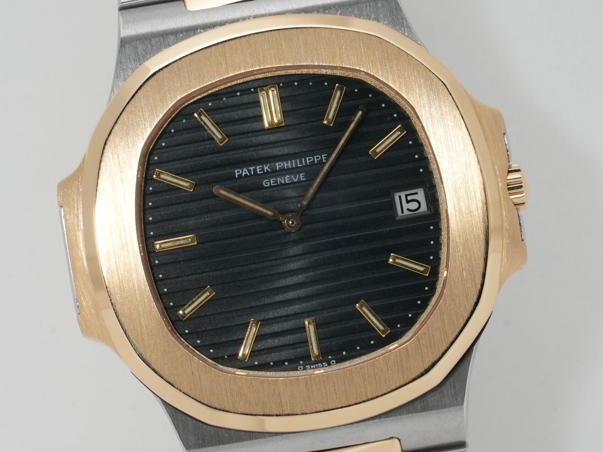 パテックフィリップ ノーチラス Ref.3700/11JA ステンレススチール/イエローゴールド ブルー文字盤 中古 4cbnc2cc