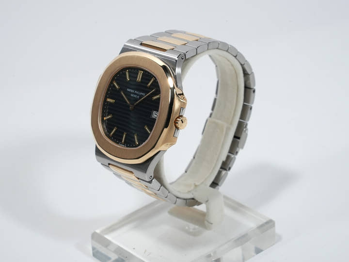 パテックフィリップ ノーチラス Ref.3700/11JA ステンレススチール/イエローゴールド ブルー文字盤 中古 4cbnc2cc