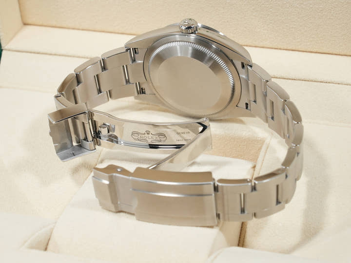 ロレックス エクスプローラー36 Ref.124270 ステンレススチール ブラック文字盤 オイスターブレスレット 美品 82j8dxem