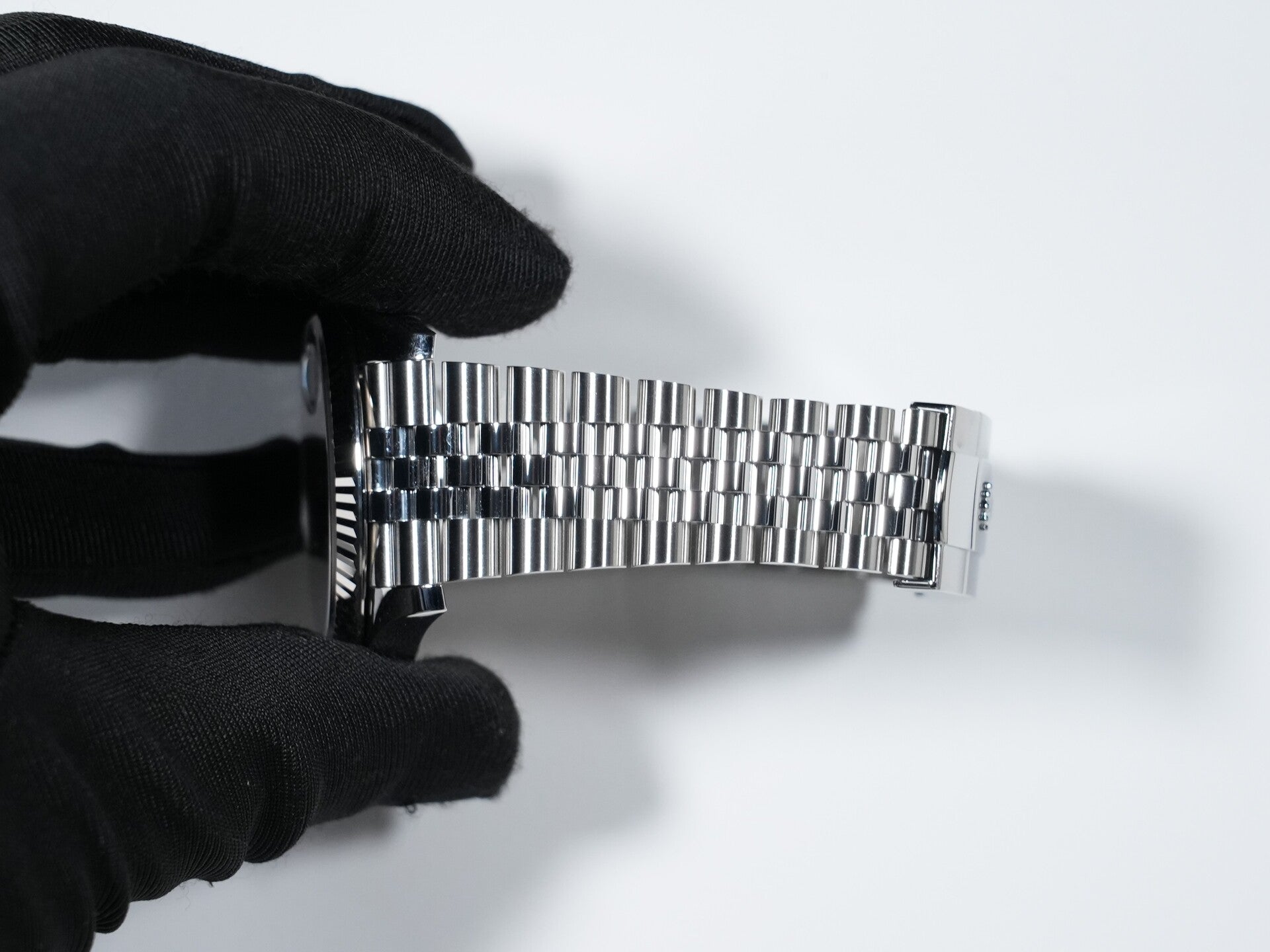 ロレックス デイトジャスト41 Ref.126334 ステンレススチール/ホワイトゴールド ブライトブルー文字盤 ジュビリーブレスレット 美品 7nb86vqm