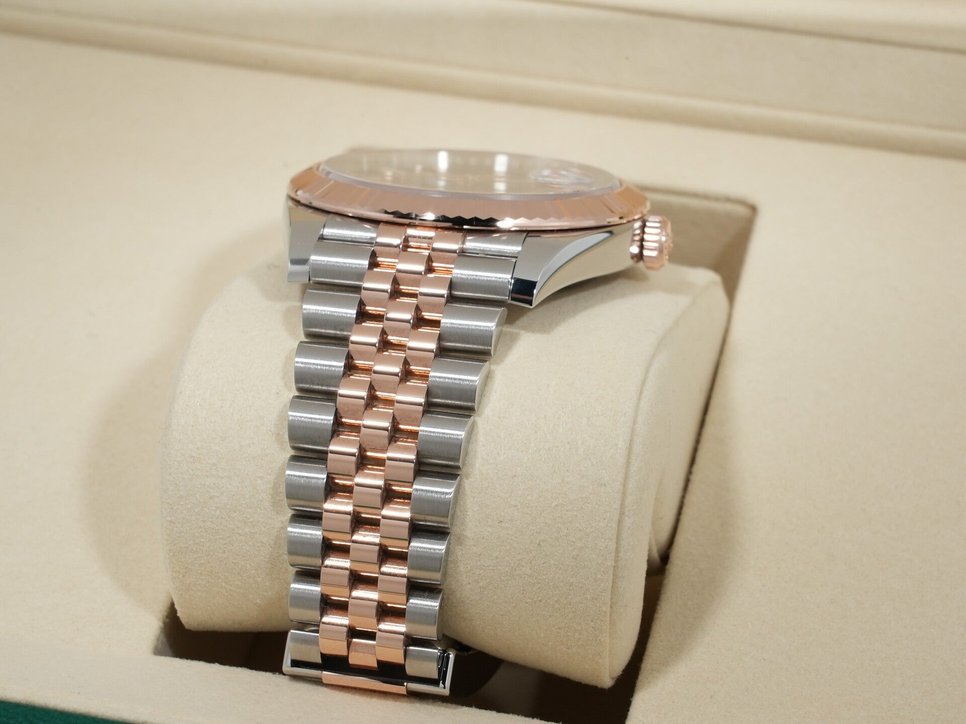 ロレックス デイトジャスト41 Ref.126331 ステンレススチール/エバーローズゴールド チョコレート文字盤 ジュビリーブレスレット 美品 ojxxr4gk