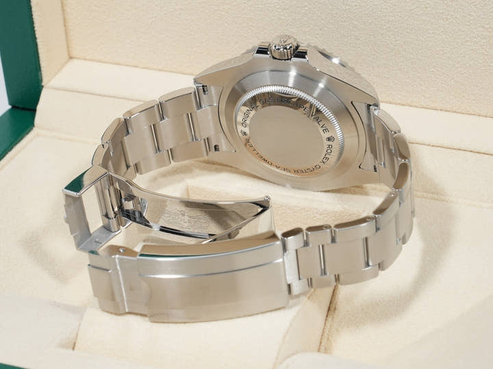 ロレックス シードゥエラー Ref.126600 ステンレススチール ブラック文字盤 美品 rb6avgn2