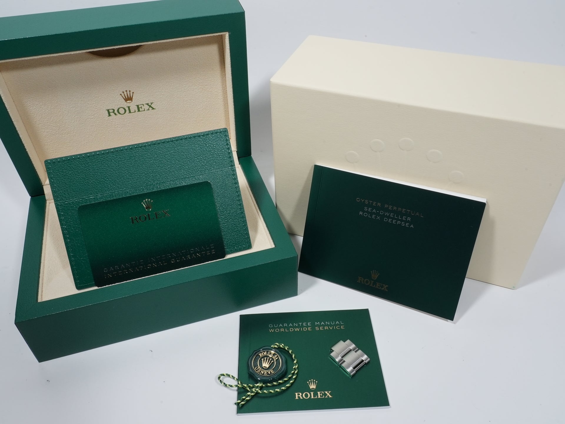 ロレックス シードゥエラー Ref.126600 ステンレススチール ブラック文字盤 美品 rb6avgn2