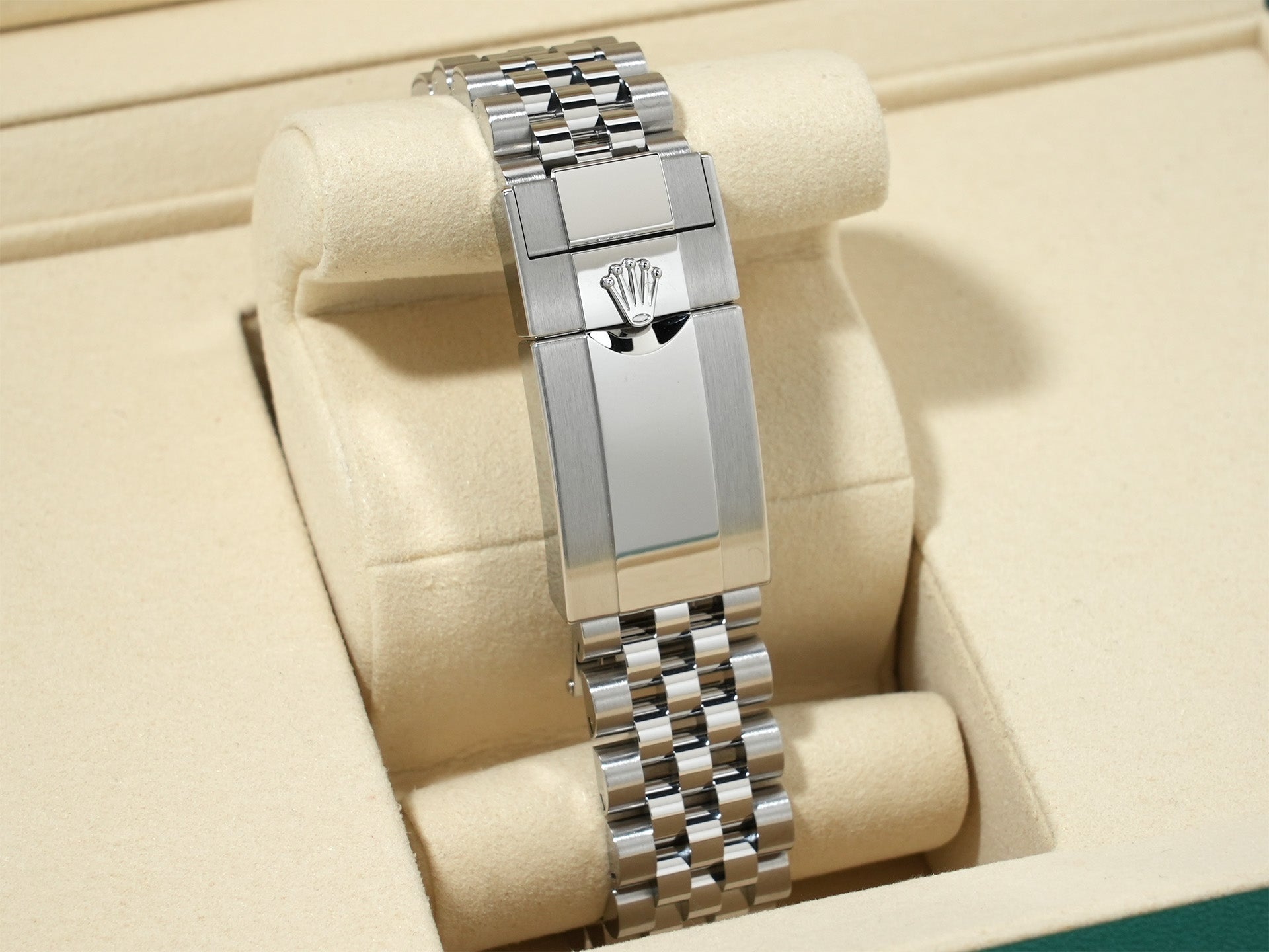 ロレックス GMTマスターII Ref.126710BLRO ステンレススチール ブラック文字盤 ジュビリーブレスレット 未使用 eo2j4tdq