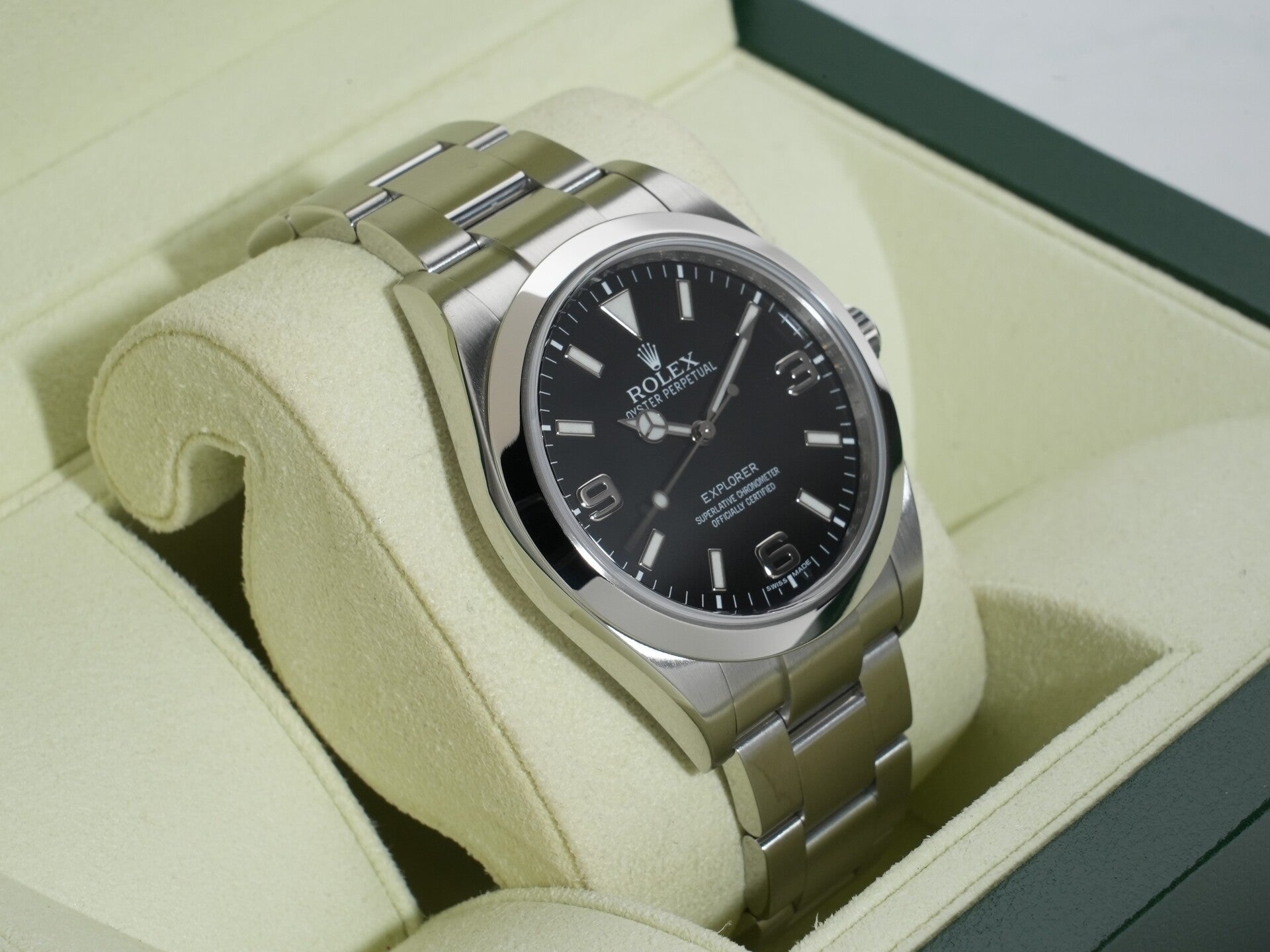 ロレックス エクスプローラーI 鏡面ブラックアウト Ref.214270 ステンレススチール ブラック文字盤 オイスターブレスレット 美品 gscpn3jc