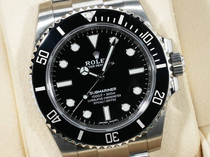ロレックス サブマリーナー ノンデイト Ref.114060 ステンレススチール ブラック文字盤 未使用 czb6gxom