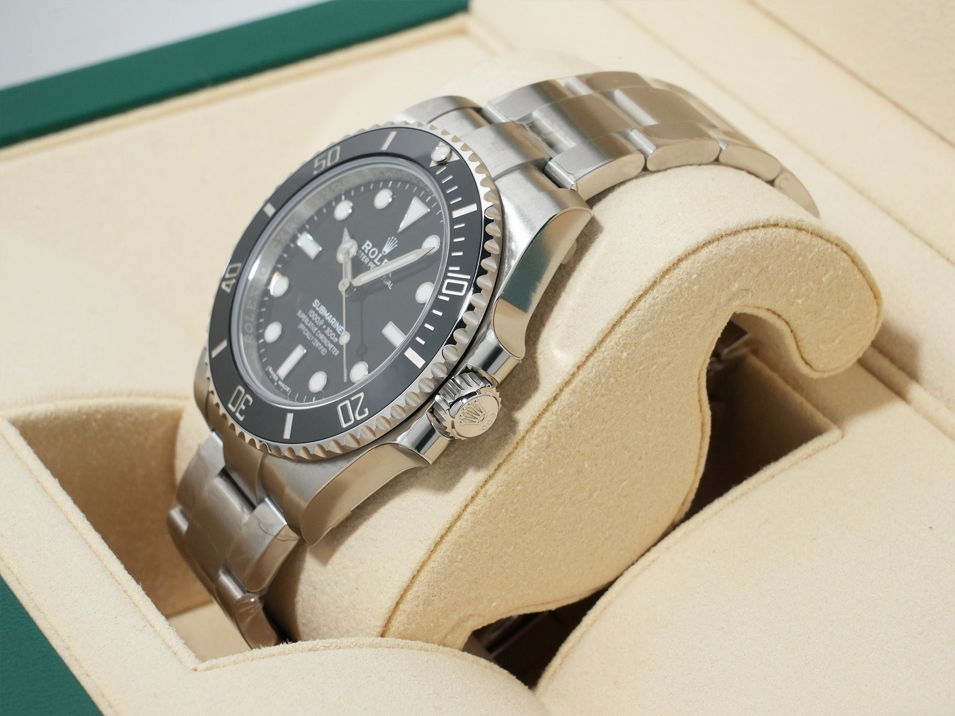 ロレックス サブマリーナー ノンデイト Ref.114060 ステンレススチール ブラック文字盤 未使用 czb6gxom