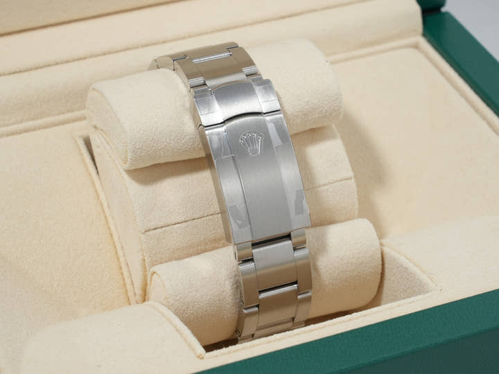 ロレックス エアキング Ref.116900 ステンレススチール ブラック文字盤 オイスターブレスレット 未使用 t7xcckjm