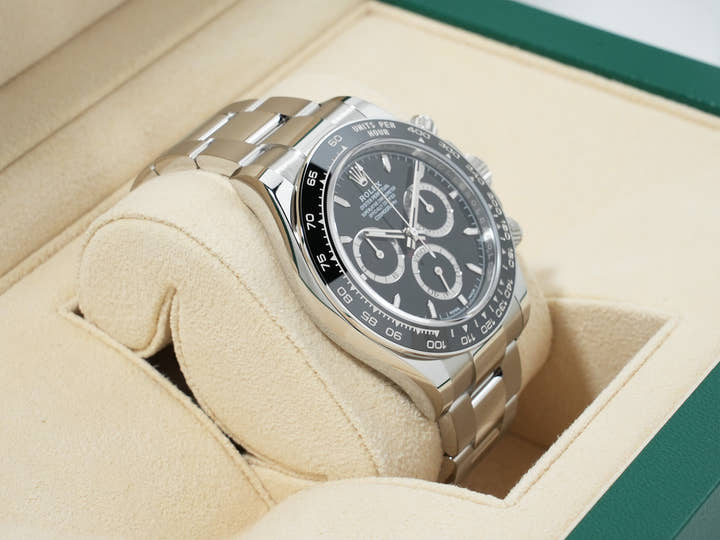 ロレックス デイトナ Ref.126500LN ステンレススチール ブラック文字盤 未使用 izba2ioh