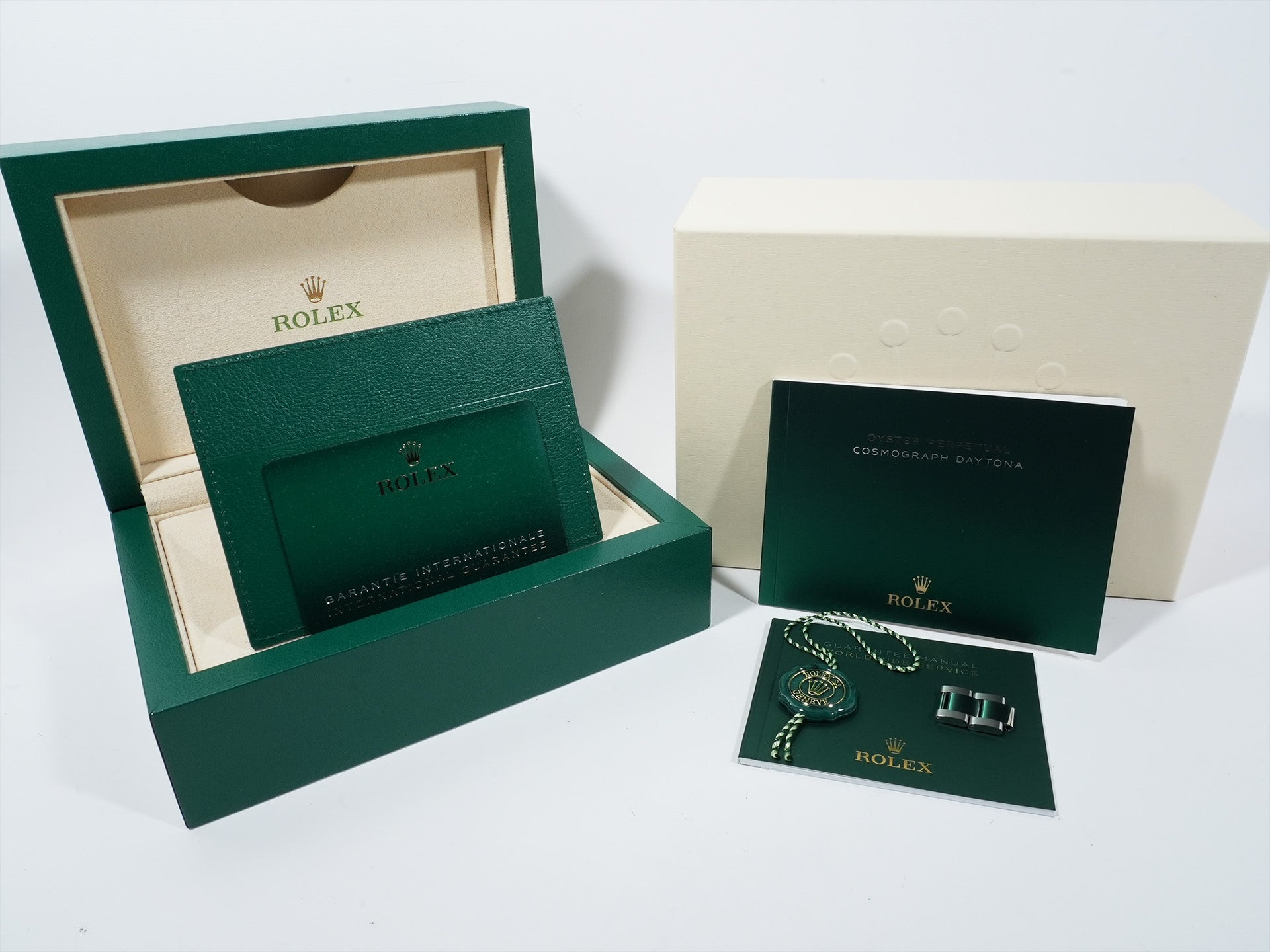 ロレックス デイトナ Ref.126500LN ステンレススチール ブラック文字盤 未使用 izba2ioh