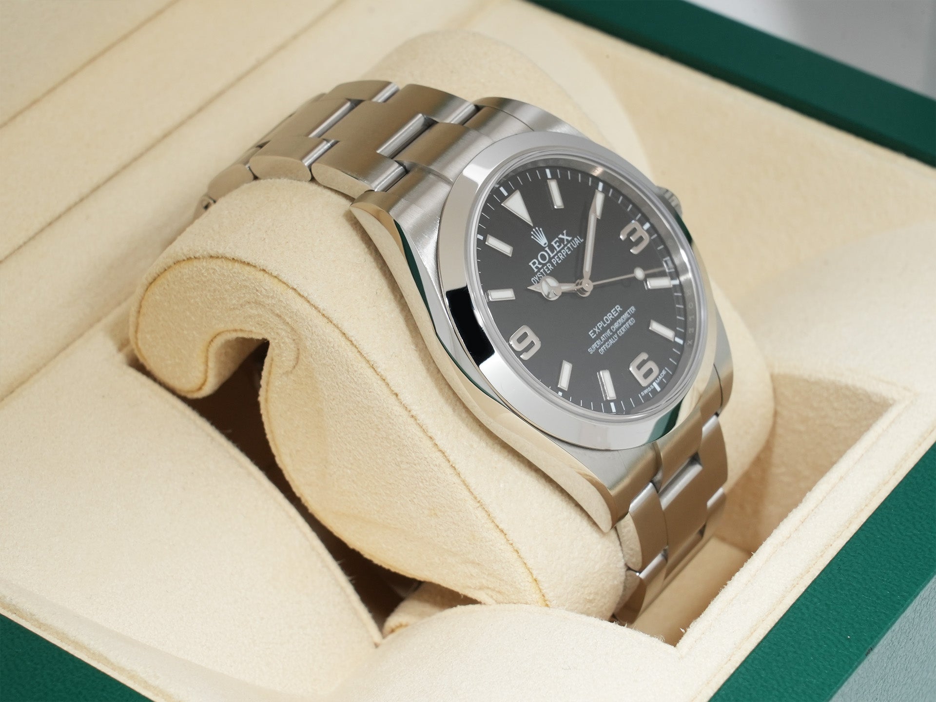 ロレックス エクスプローラーI 鏡面ブラックアウト Ref.214270 ステンレススチール ブラック文字盤 オイスターブレスレット 中古 5yh74i6w