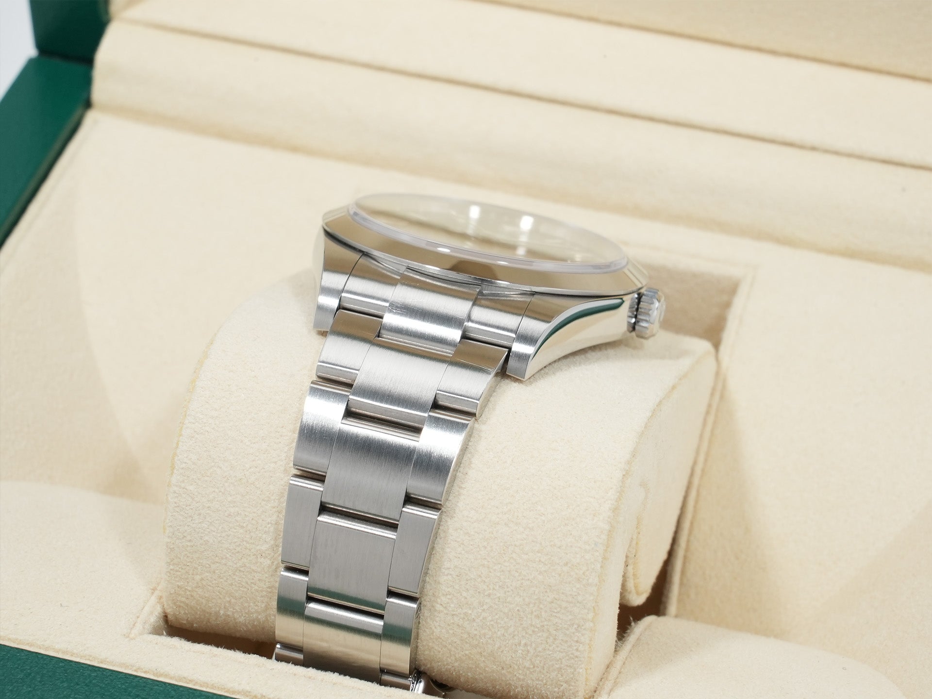 ロレックス エクスプローラーI 鏡面ブラックアウト Ref.214270 ステンレススチール ブラック文字盤 オイスターブレスレット 中古 5yh74i6w