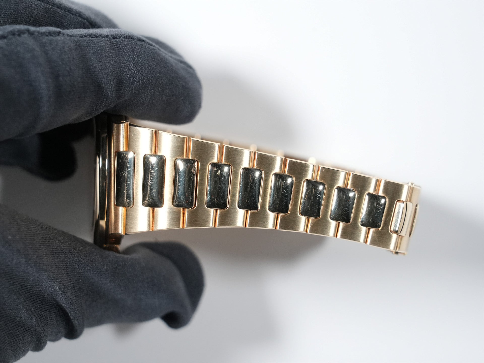 パテックフィリップ ノーチラス Ref.3800/1J-001 イエローゴールド ホワイト文字盤 美品 3zxi5qe7