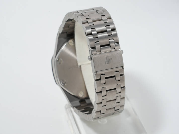 オーデマピゲ ロイヤルオーク オフショア クロノグラフ Ref.26170TI.OO.1000TI.01 チタン グレー×ブラック文字盤 美中古 ss5hnrt4