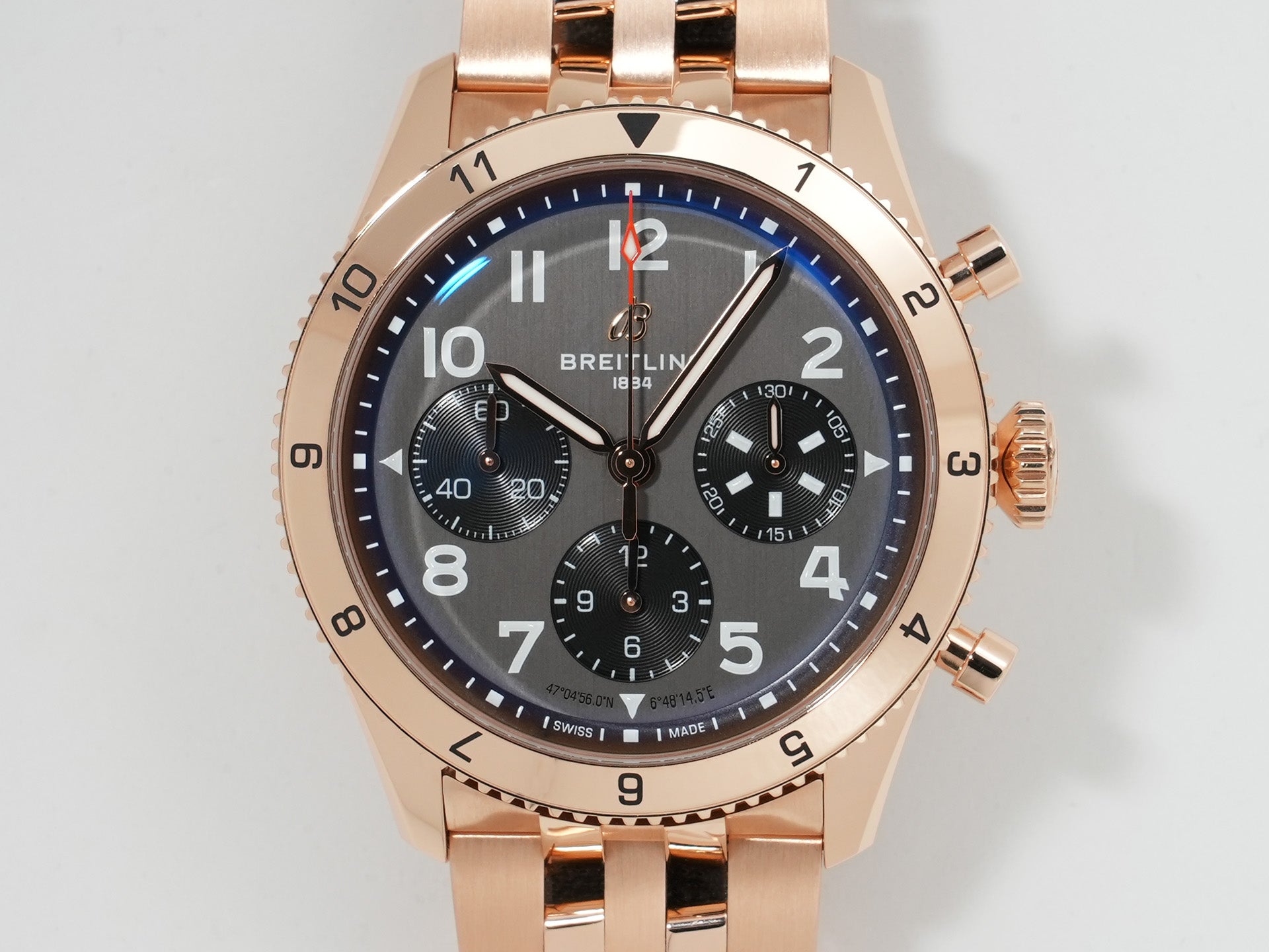 ブライトリング クラシック アヴィ クロノグラフ 42 P-51 マスタング Ref.R233801A1B1R1 レッドゴールド グレー文字盤 美品 wboret2g