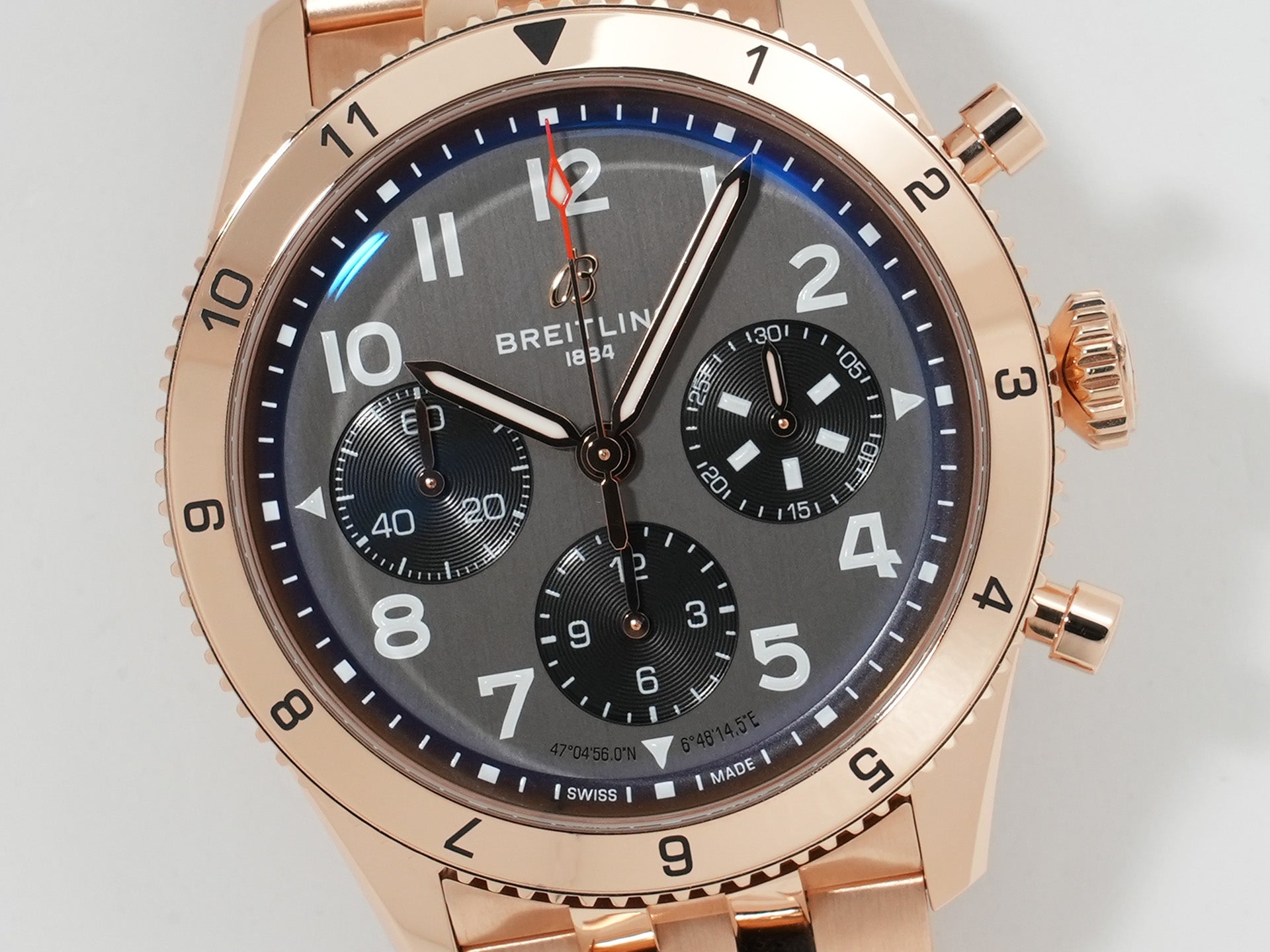 ブライトリング クラシック アヴィ クロノグラフ 42 P-51 マスタング Ref.R233801A1B1R1 レッドゴールド グレー文字盤 美品 wboret2g