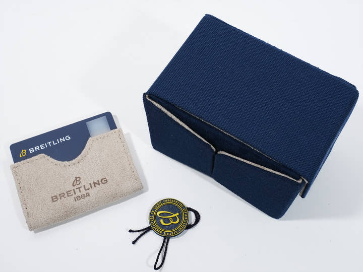 ブライトリング クラシック アヴィ クロノグラフ 42 P-51 マスタング Ref.R233801A1B1R1 レッドゴールド グレー文字盤 美品 wboret2g