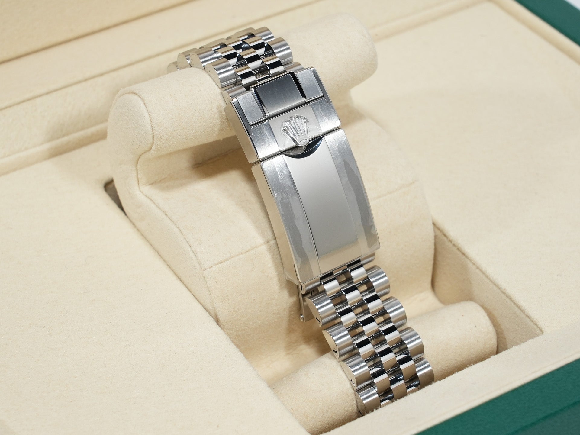 ロレックス GMTマスターII Ref.126710BLNR ステンレススチール ブラック文字盤 ジュビリーブレスレット 未使用 3huqsmnb