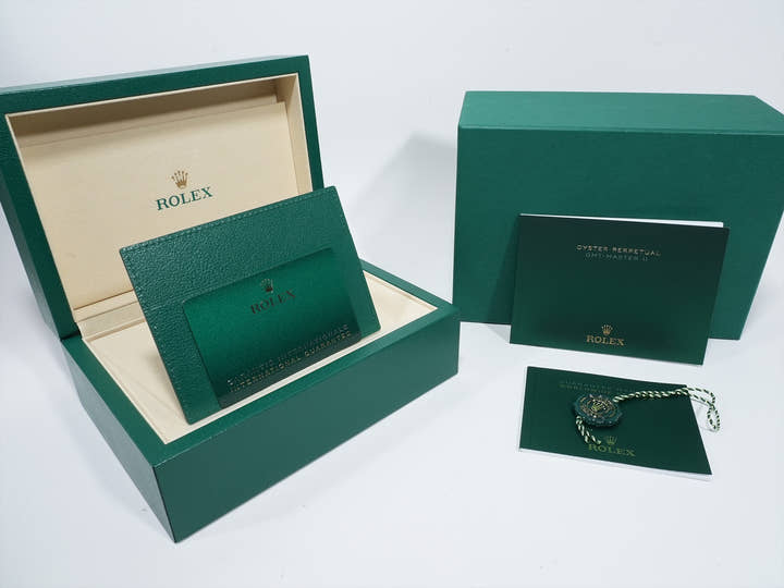 ロレックス GMTマスターII Ref.126710BLNR ステンレススチール ブラック文字盤 ジュビリーブレスレット 未使用 3huqsmnb