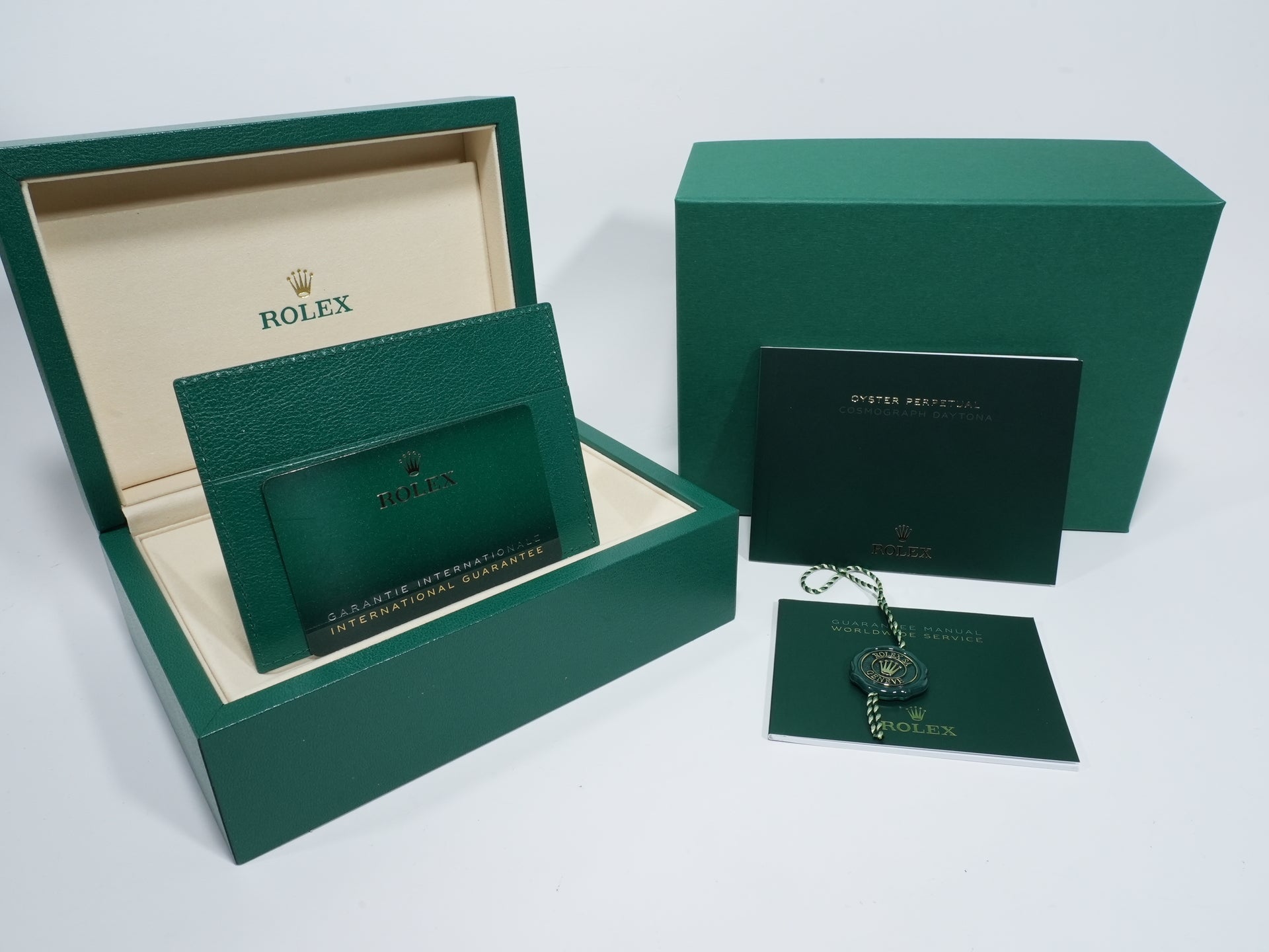 ロレックス デイトナ Ref.126500LN ステンレススチール ブラック文字盤 未使用 fypdkapj