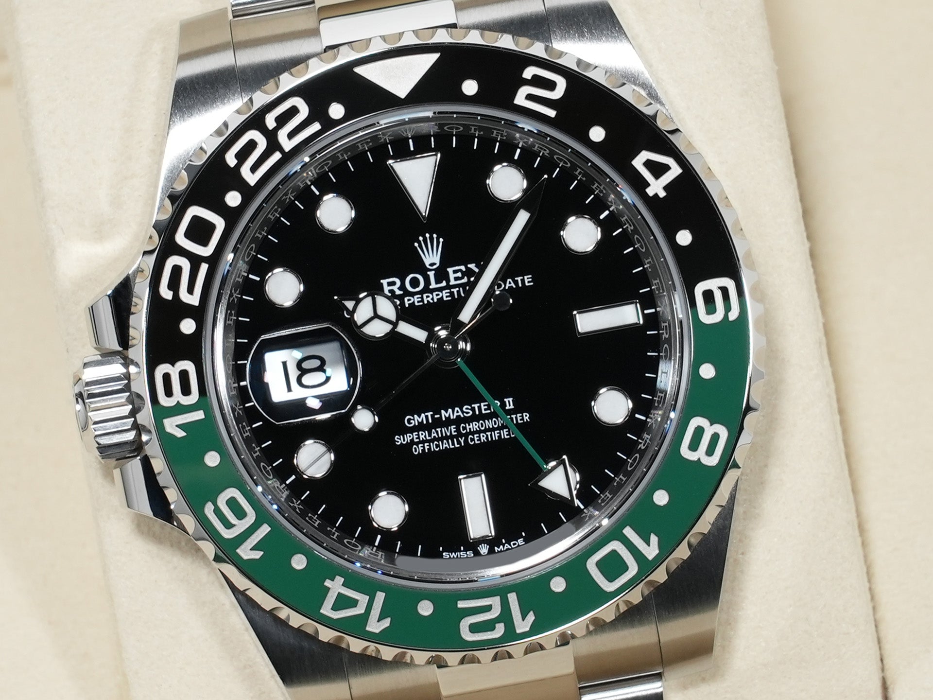 ロレックス GMTマスターII Ref.126720VTNR ステンレススチール ブラック文字盤 オイスターブレスレット 未使用 qvxm67by