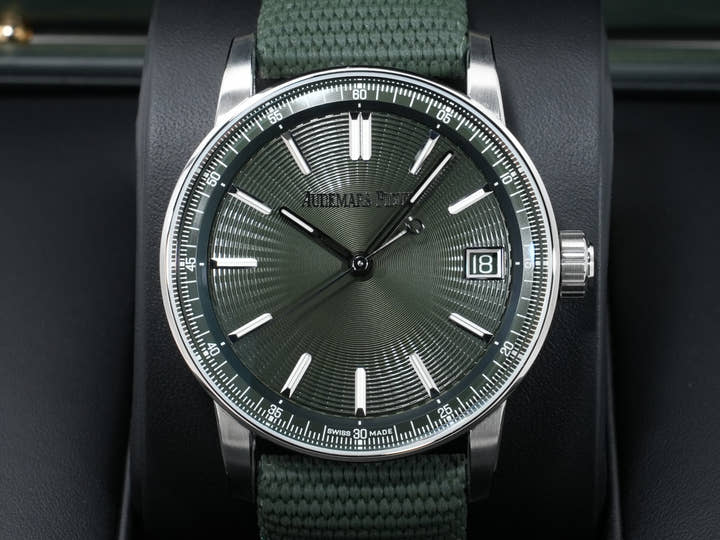 オーデマピゲ CODE 11.59 バイ オーデマ ピゲ Ref.15210ST.OO.A056KB.01 ステンレススチール グリーン文字盤 未使用 8mwmmw94