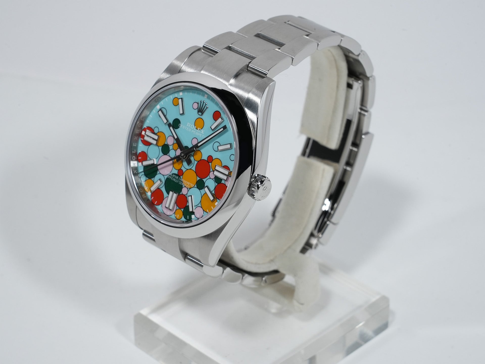 ロレックス オイスターパーペチュアル41 Ref.124300 ステンレススチール セレブレーションモチーフ文字盤 美中古 8k7o2u3s