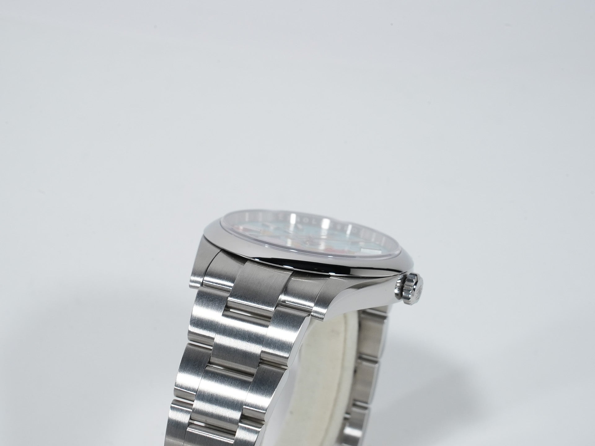 ロレックス オイスターパーペチュアル41 Ref.124300 ステンレススチール セレブレーションモチーフ文字盤 美中古 8k7o2u3s