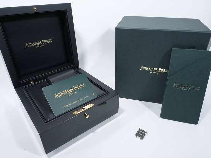 オーデマピゲ ロイヤルオーク ジャンボ エクストラ シン Ref.15202ST.OO.1240ST.01 ステンレススチール ブルー文字盤 美中古 fidmr7zx