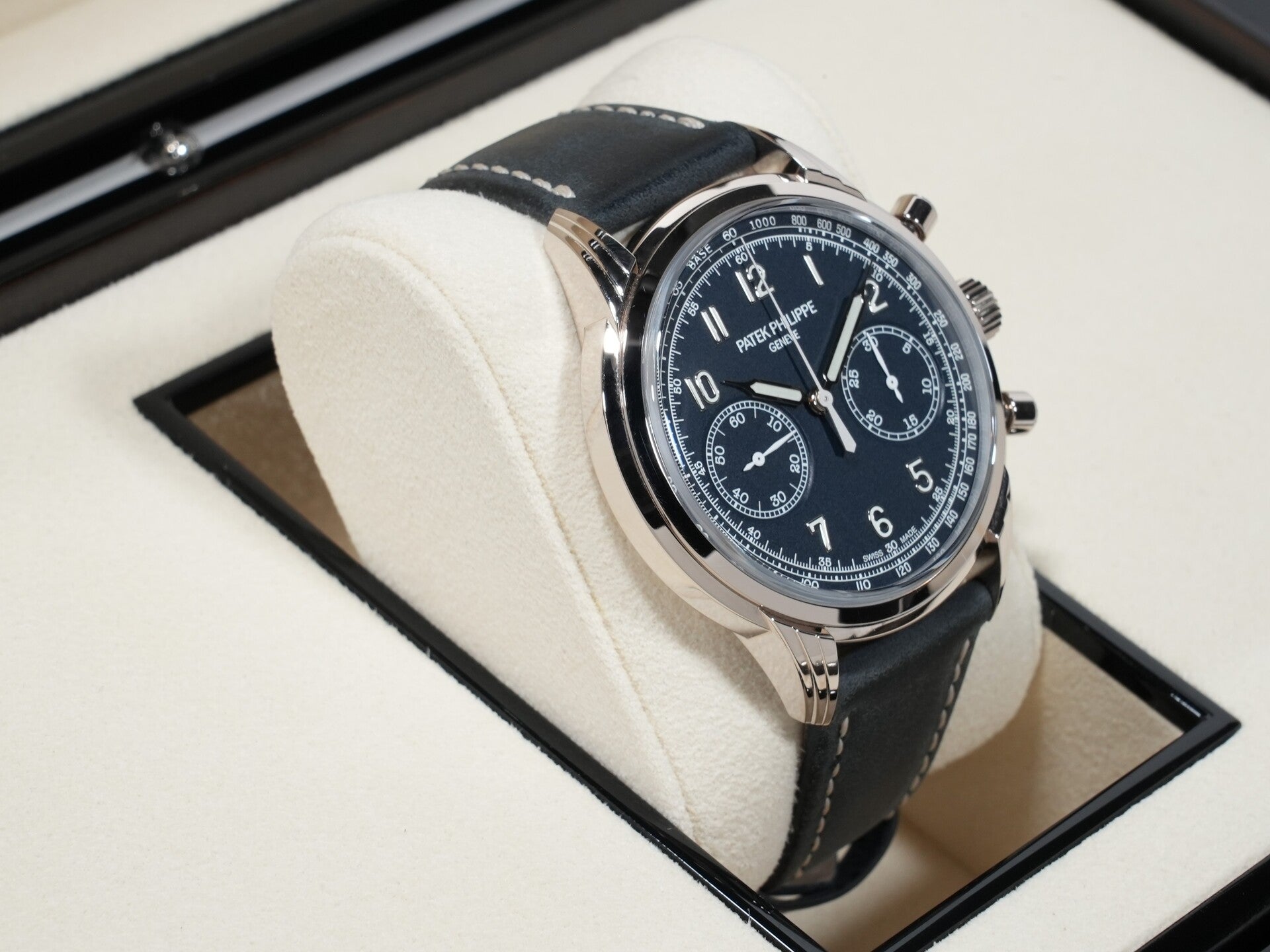 パテックフィリップ コンプリケーション クロノグラフ Ref.5172G-001 ホワイトゴールド ブルー文字盤 中古 hm7icibw