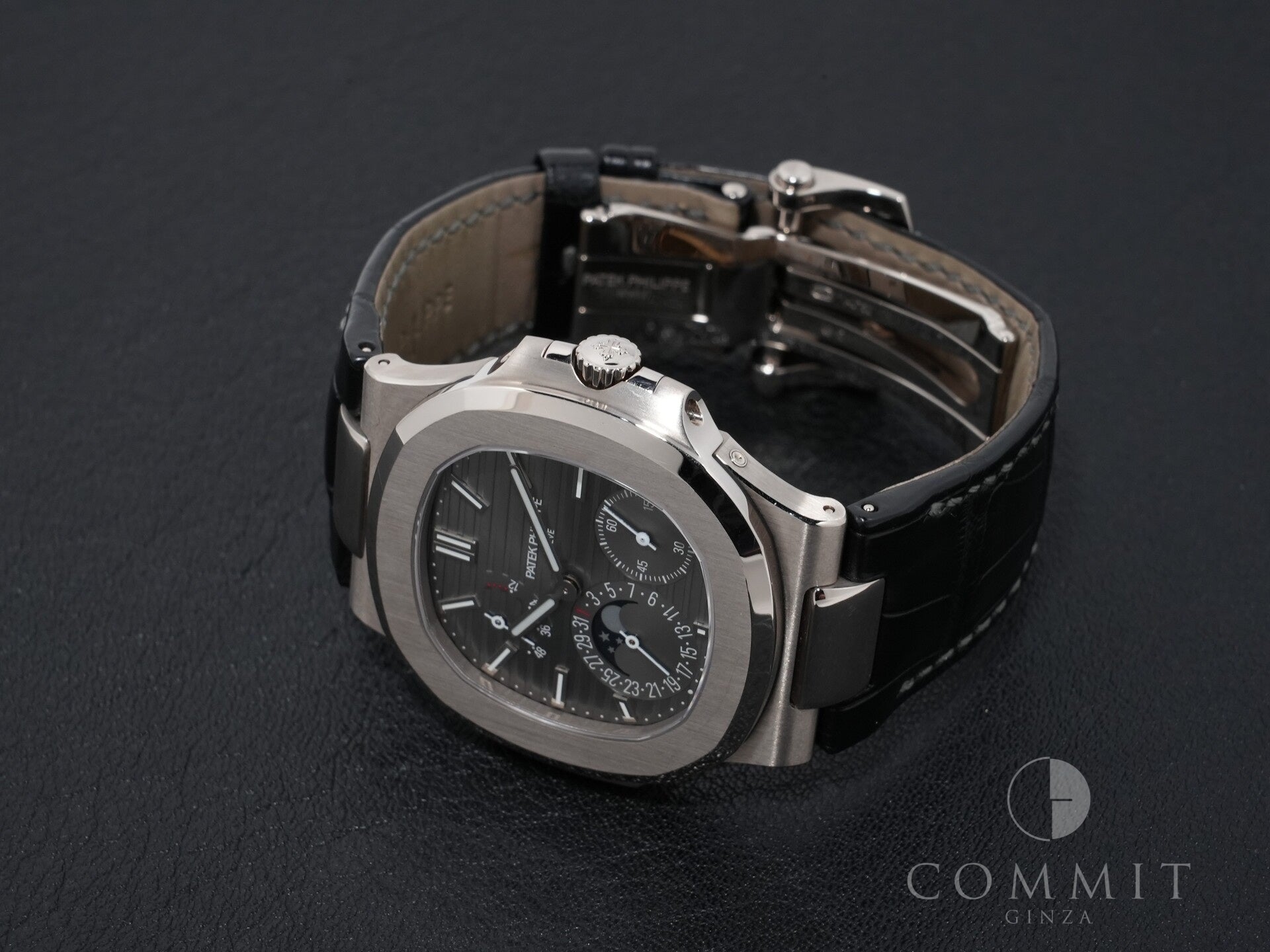 パテックフィリップ ノーチラス プチコンプリケーション Ref.5712G-001 ホワイトゴールド スレート文字盤 中古 nb9rnn7h