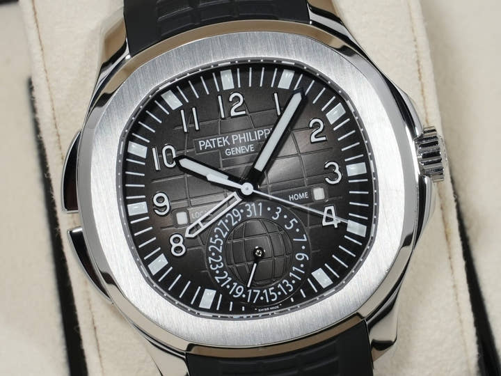 パテックフィリップ アクアノート トラベルタイム Ref.5164A-001 ステンレススチール ブラック文字盤 中古 gfiuodyr
