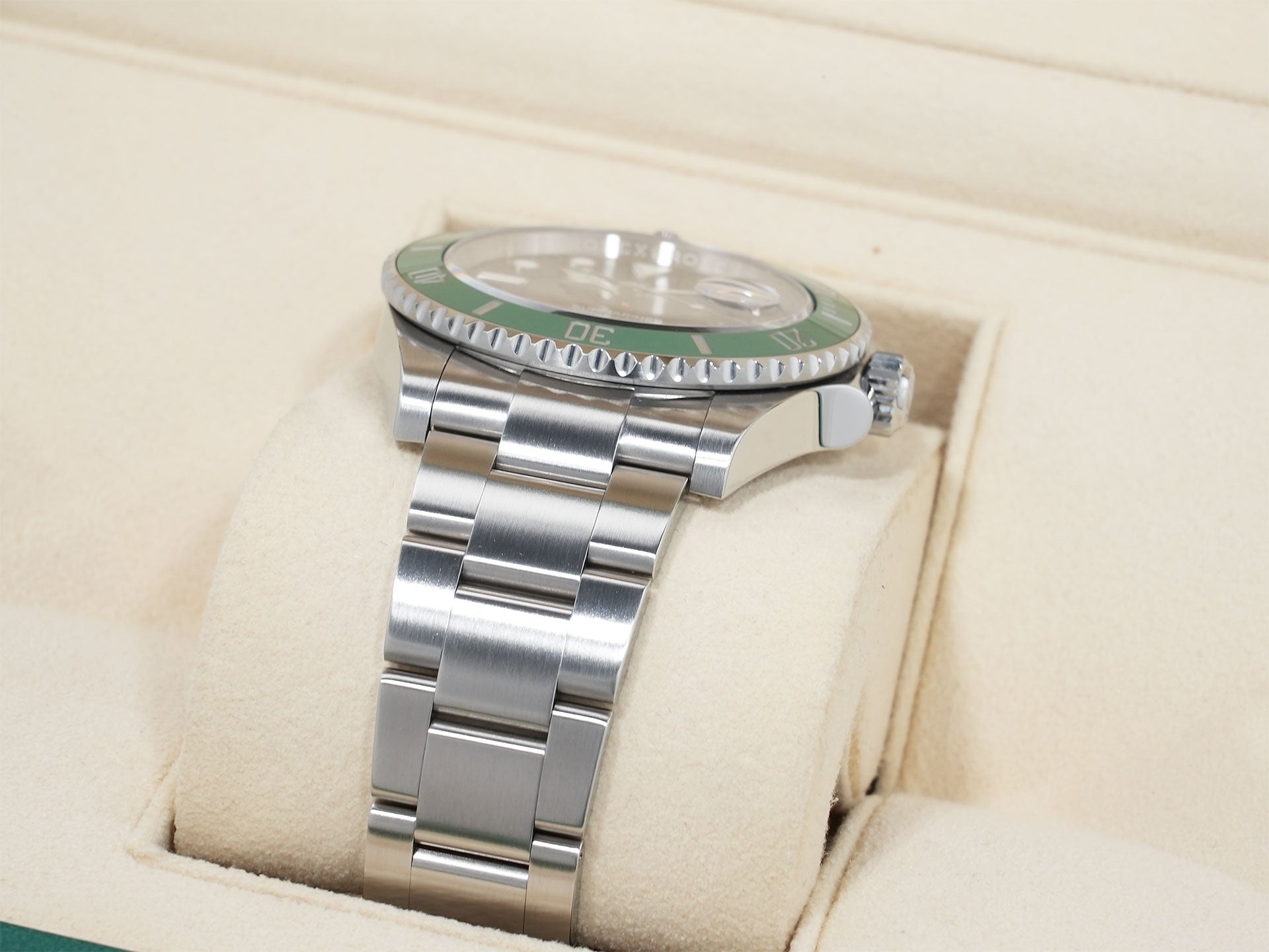 ロレックス サブマリーナー デイト Ref.126610LV ステンレススチール ブラック文字盤 中古 bwxjj3jq