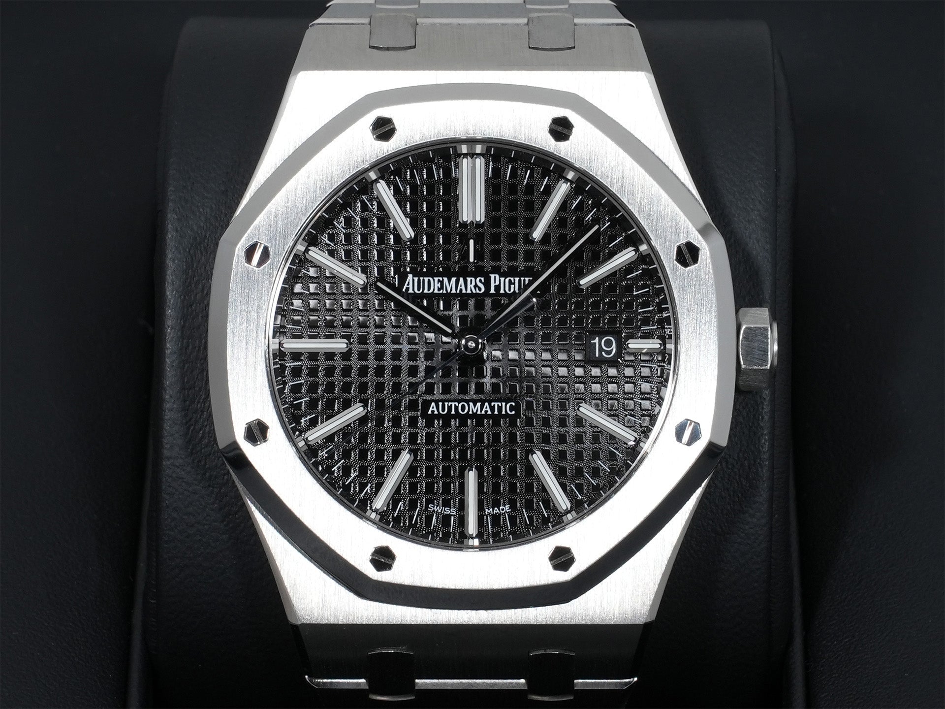 オーデマピゲ ロイヤルオーク Ref.15400ST.OO.1220ST.01 ステンレススチール ブラック文字盤 美品 nqzg2wnk