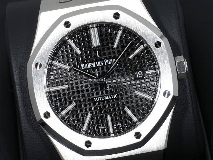 オーデマピゲ ロイヤルオーク Ref.15400ST.OO.1220ST.01 ステンレススチール ブラック文字盤 美品 nqzg2wnk