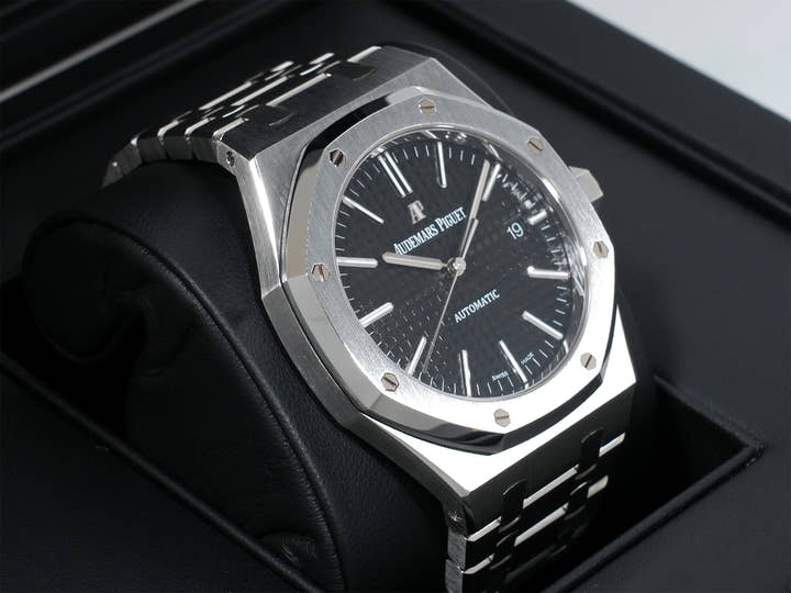 オーデマピゲ ロイヤルオーク Ref.15400ST.OO.1220ST.01 ステンレススチール ブラック文字盤 美品 nqzg2wnk