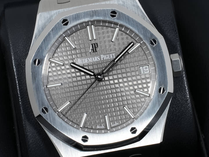 オーデマピゲ ロイヤルオーク Ref.15500ST.OO.1220ST.02 ステンレススチール スレートグレー文字盤 中古 8ejekocf